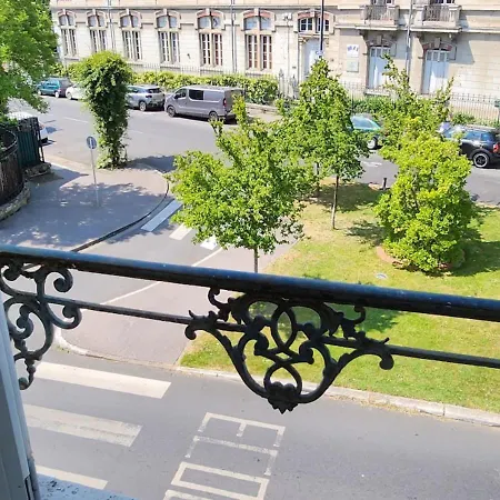 Le 6eme Ciel De Gutenberg - Climatise * Tours