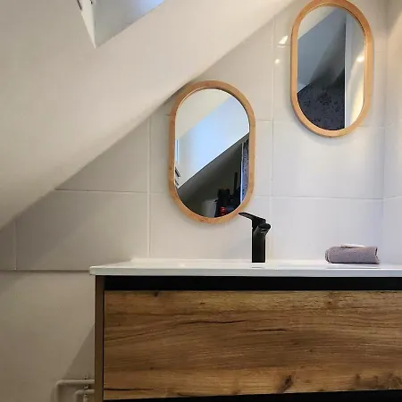 Le 6eme Ciel De Gutenberg - Climatise Apartman *